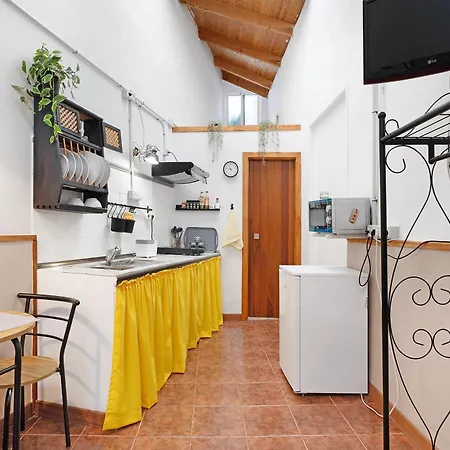 Casa Ubalda Apartment *